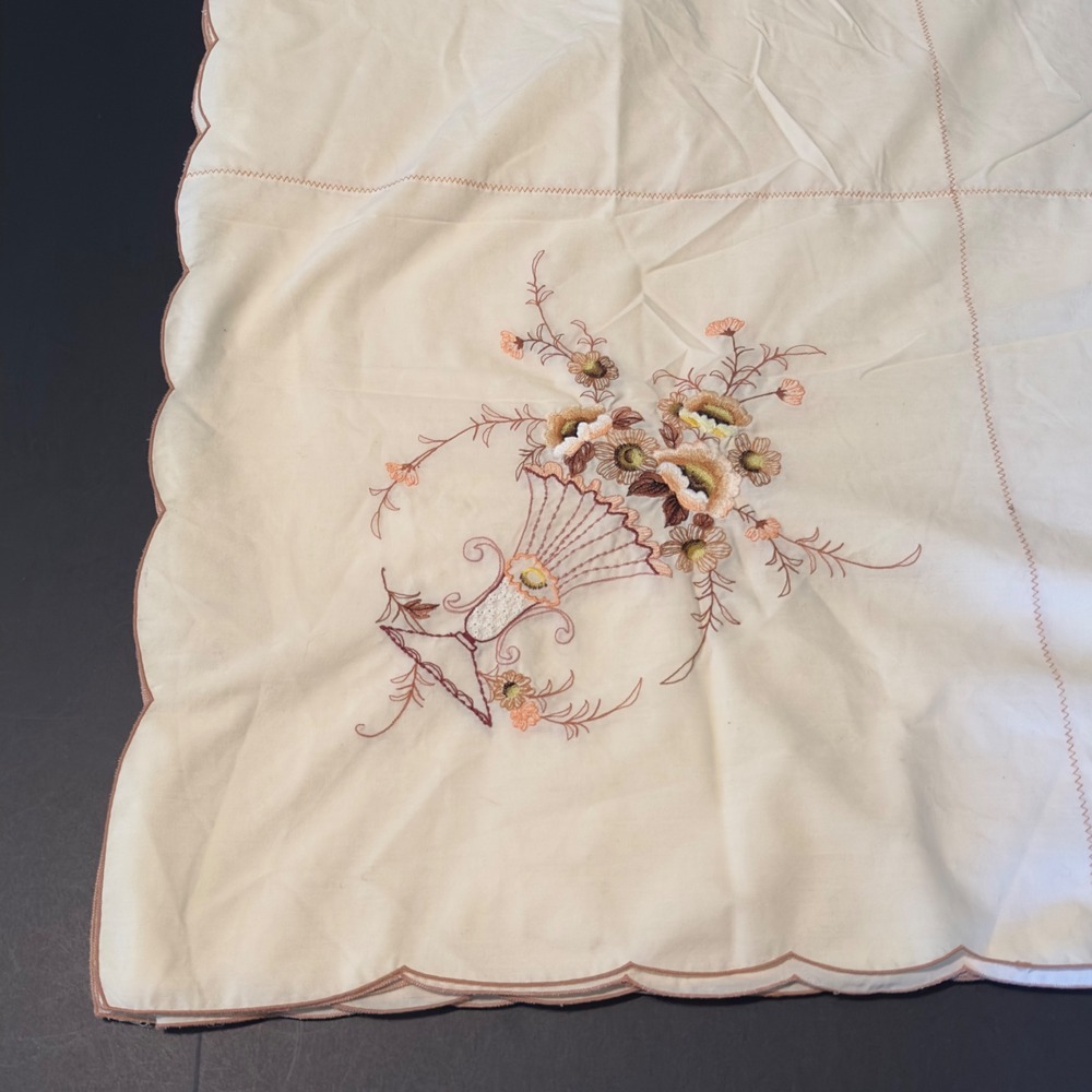 Vintage Embroidered Floral Tablecloth 66x98 Cream Tan Brown Cottagecore Grandma
